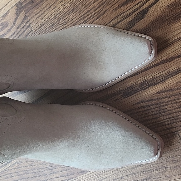 Jeffrey Campbell Dagget Western Cowboy Boot, sand suede - Picture 7 of 7